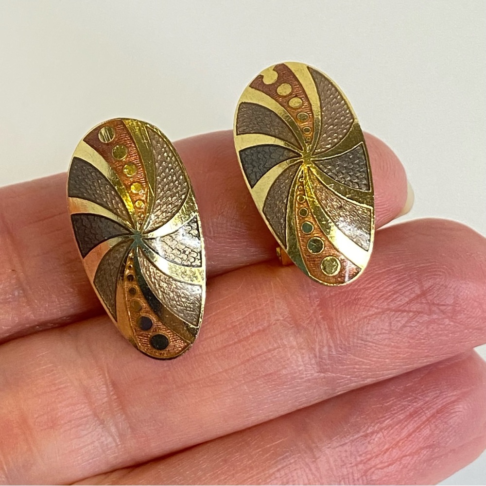 Vintage Spanish Damascene Earrings Gold Tone Swirl Enamel Clip Post 1” Modernist